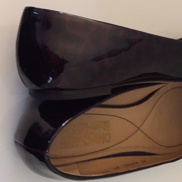Ferragamo Varina flats - Picture 3 of 7